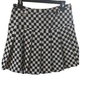 Hot Topic Mini Skirt Pleated Checkered Chains Skater Punk Goth Medium